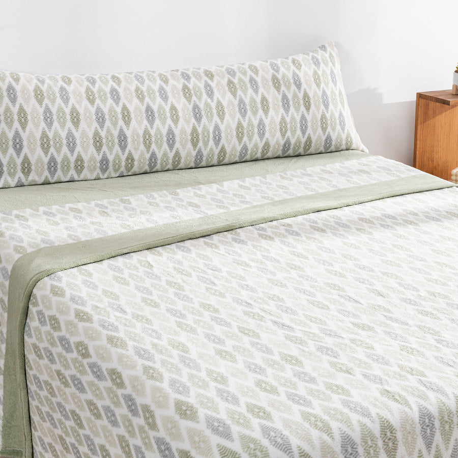 Juego Sábana Coralina Innova Ayana Verde